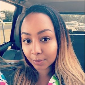 Meet your Posher, Alyssa